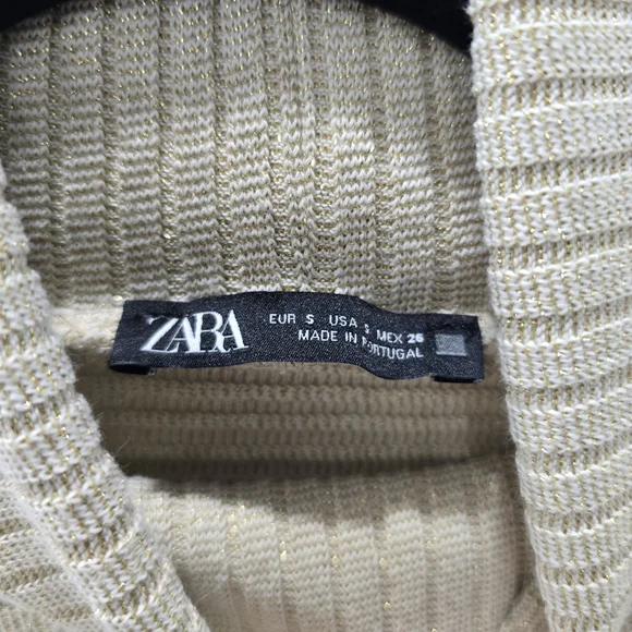 Zara Cream Ribbed Turtleneck Sweater - Picture 2 of 6